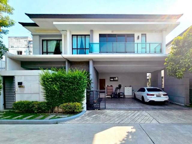 ให้เช่า #บ้านเดี่ยว หมู่บ้านเดอะซิตี้ เอกมัย-ลาดพร้าว ซอยคุณประสะนีย์ #ใกล้นานาชาติKIS #ใกล้Centralพระราม9 FF 095-1642956