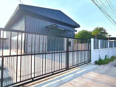 ปล่อยเช่าโกดังสร้างใหม่บ้านสวน บ้านสวน อ.เมือง จ.ชลบุรี พื้นที่  240  ตรม โกดังล้อมรั้วรอบขอบชิด