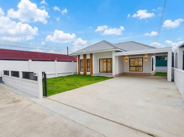 บ้านสร้างใหม่ แปลงมุม เหลือเพียง 2.2 ล้าน สันนาเม็ง–#แยกแม่กวง | หลังสุดท้าย!