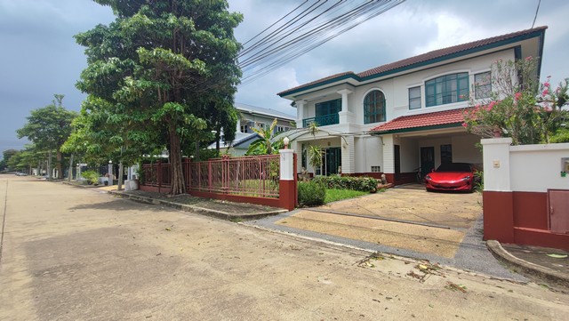 รีวิว Youtube บ้านมัณฑนา วงแหวน ปิ่นเกล้า ซอยวัดพระเงิน แปลงพิเศษโซนด้านหน้าไม่บ้านตรงข้ามโล่งโปร่ง
