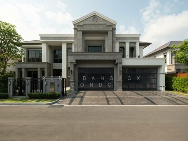 Discover an Exceptional Luxury Home with Private Pool in the Prestigious Grand Bangkok Boulevard Sukhumvit Srinakarin