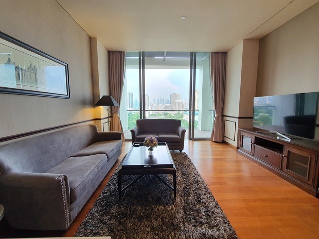 The Sukhothai Residences Located on Sathorn 3 Road (Suan Phlu), near Lumpini Park.