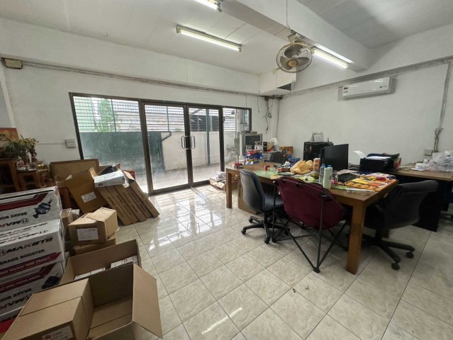 ขายโรงงานพร้อมใช้งาน โครงสร้างแข็งแรง ทำเลนาดี เมืองสมุทรสาคร ขนาด