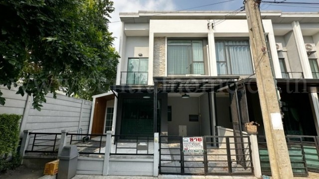 จองด่วน ทาวน์โฮม พลีโน่ ปิ่นเกล้า-จรัญฯ พร้อมอยู่ ใกล้รถไฟฟ้า หลังริม
