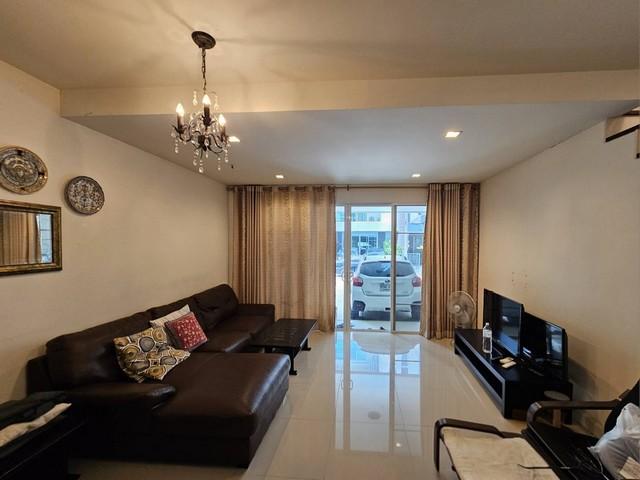 ให้เช่าทาวน์โฮม3ชั้น3นอนโครงการทาวน์อเวนิวศรีนครินทร์อ่อนนุช68ใกล้MRTศรีนุชซีคอนสแควร์ศรีนครินทร์