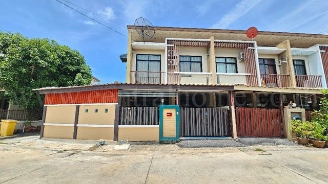 จองด่วน ทาวน์เฮ้าส์ บ้านธนารินทร์ ทาวน์โฮม 2 หลังริม พร้อมอยู่