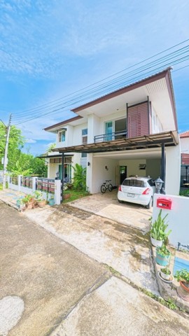 เช่าเต็มตลอด บ้านเดี่ยว The Urbana 1 เดินไป โรงเรียนนานาชาติได้เลย  ติดถนนซุปเปอร์ไฮเวย์ใกล้สนามบิน