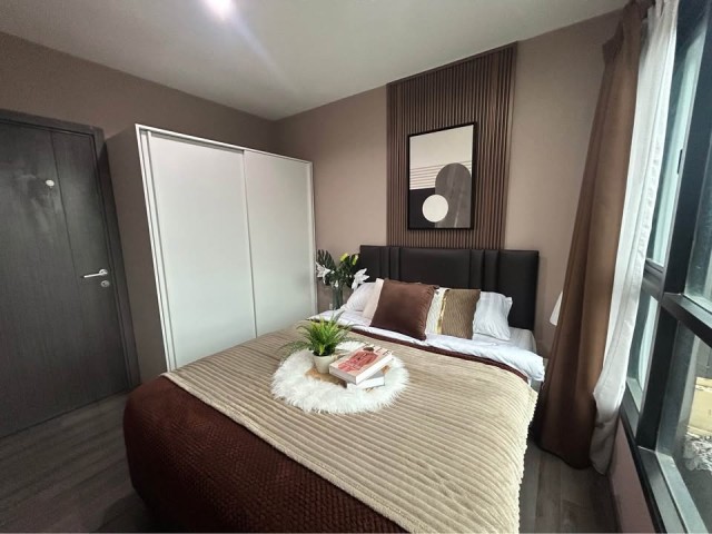The Base Park West Clean Quiet nice 4th Floor BTS Onnut