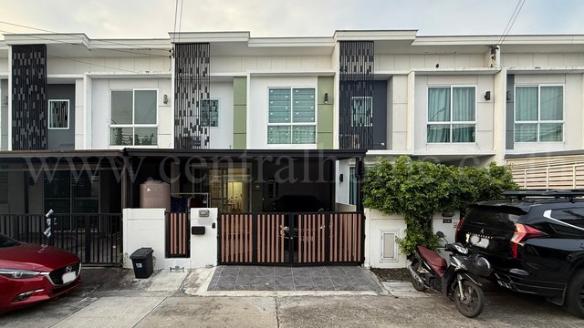 ราคาพิเศษ ขายด่วน ทาวน์โฮม บ้านพฤกษา ไพร์ม สถานีรถไฟฟ้าบางพลู - ราชพฤกษ์ พร้อมอยู่