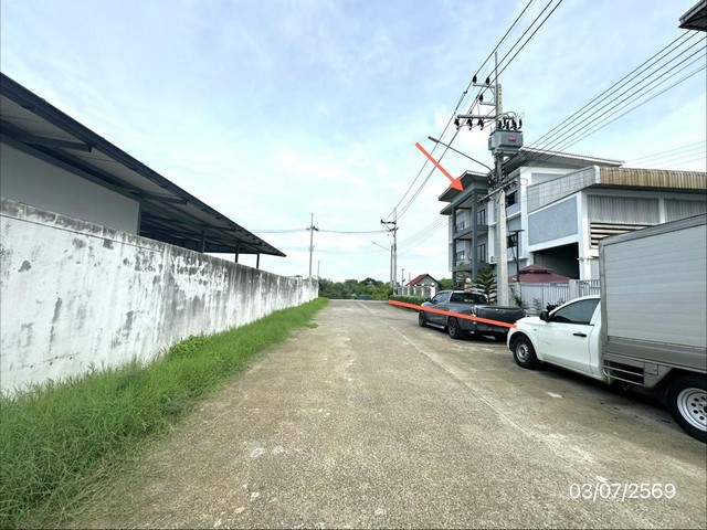 ขายอาคารสำนักงานสมุทรสาคร 3 ชั้น อำเภอกระทุ่มแบน ถนนเศรษฐกิจ 1