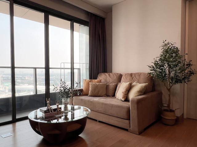 The Lumpini 24 Spacious Clean Comfortable 21st Floor BTS PhromPhong