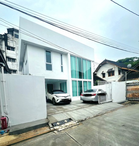 ขาย บ้านเดี่ยว 2 ชั้น ซอย รัชดา 32 บ้านรีโนเวทใหม่ Minimal style ตกแต่งพร้อมเข้าอยู่ ใกล้MRTลาดพร้าว 095-164-2956  PP