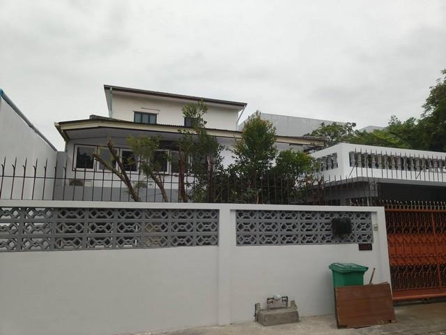 ให้เช่าบ้านเดี่ยว 2 ชั้น 60 ตร.ว. ซอยวชิรธรรมสาธิต 65 รีโนเวทใหม่ทั้งหลัง ใกล้ซีคอนสแควร์