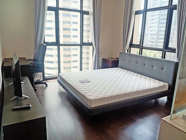 ขาย คอนโด The XXXIX by Sansiri เดอะ เทอร์ทีไนน์ บาย แสนสิริ ชั้นทั้งหมด 32 ชั้น ใกล้กับ BTS พร้อมพงษ์ ห้องนอน 2 ห้อง ห้องน้ำ 2 ห้อง กรุงเทพ