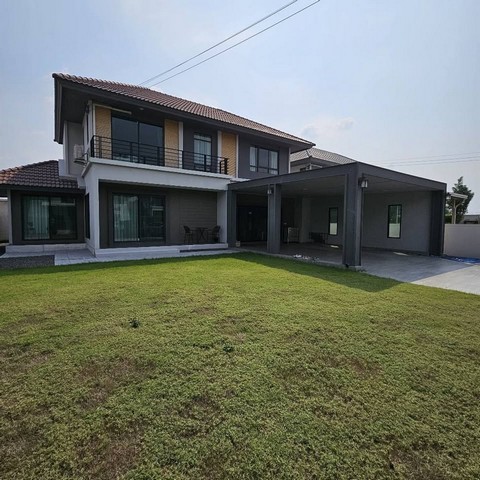 PP520 ขายบ้านเดี่ยว โครงการ เพฟ รามอินทรา-วงแหวน Pave Ramintra-Wongwaen มีบริเวณสวนหน้าบ้าน บรรยากาศดีร่มรื่น เพื่อนบ้านน่ารัก