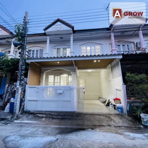 หมู่บ้านสุธาวีคัตเตอร์เฮ้าส์ ตำหรุ-บางพลี รีโนเวทใหม่ทั้งหลัง เฟอร์นิเจอร์ครบ ตกแต่งพร้อมเข้าอยู่