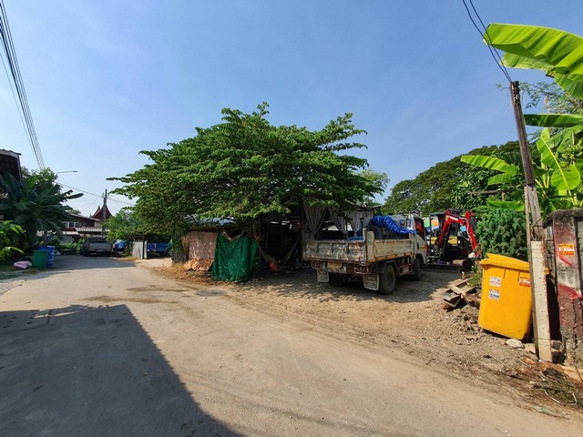 2339 ขาย ที่ดิน ที่ดิน ซอยกรุงเทพกรีฑา 18 แยก 6 ประเวศ กรุงเทพ 33065000 บาท กรุงเทพ ประเวศ    389 ตารางวา