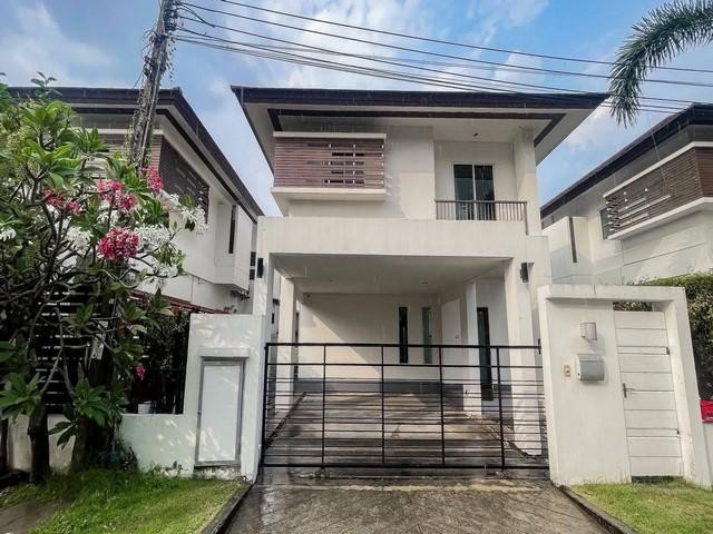 HR 10483 ให้เช่า ขายบ้านเดี่ยว2ชั้นเนอวานา บียอนด์ ไลท์ พระราม 9 กรุงเทพกรีฑา 32