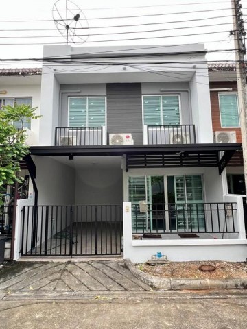 HR 10482 ให้เช่าทาวน์โฮม 2 ชั้น อารียา คัลเลอร์ พรีเมียม ลาดปลาเค้า เกษตรนวมินทร์ รามอินทรา