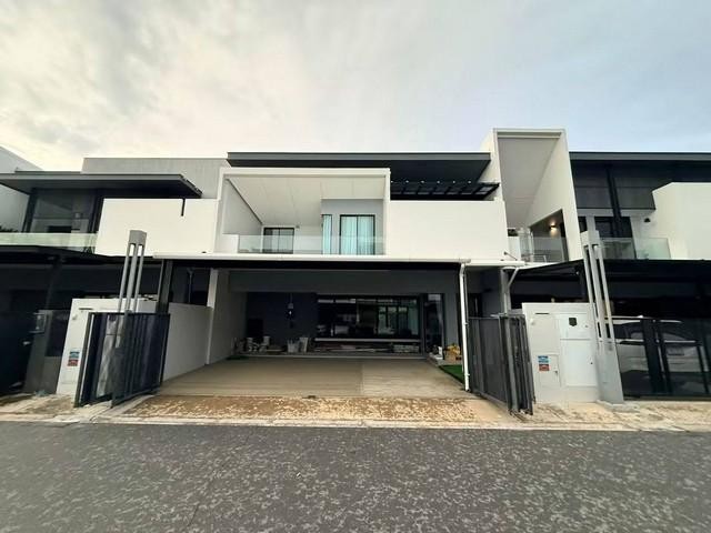 HR 10481 ให้เช่าบ้านเดี่ยว 2 ชั้น 225 ตรม. โครงการวีเว่ บางนา กม.7 Vive bangna km.7 ใกล้เมกะบางนา เพียง 150 เมตร