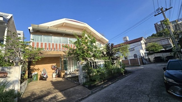 626/16 ขาย ทาวน์เฮ้าส์ - 61 ตร.วา 17500000 บาท กรุงเทพ