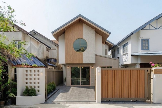 ขายบ้าน 2 ชั้น ซอยลาดพร้าว 93 ลาดพร้าว 101 รีโนเวทใหม่ ตกแต่งครบสไตล์ Minimal Muji เลียบด่วน นวมินทร์ 111 โยธินพัฒนา