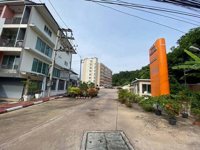 อพาร์ทเม้นท์ศรีราชา เส้นวัดชากค้อ-ไร่กล้วย ทำเลดีทอง สไตล์คอนโด FP-02446 