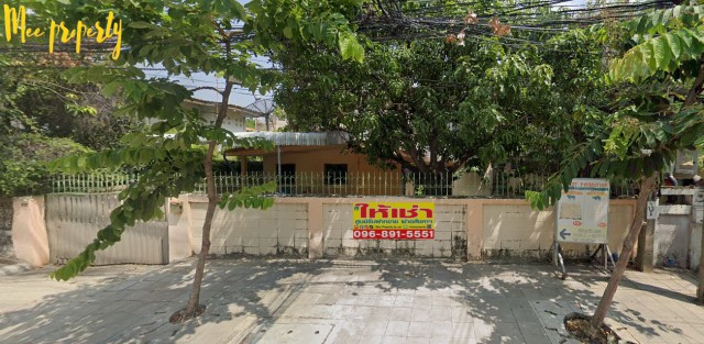 ให้เช่าบ้านเดี่ยว 2 ชั้น นราธิวาสราชนครินทร์ 8 ที่ดิน 65 ตร.ว. ใกล้ย่านสาทร เดินทางสะดวก ME-315