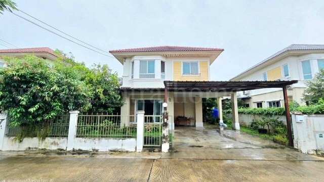บ้านเดี่ยว ชวนชื่น กรีนบาวด์ กรุงเทพ - ปทุมธานี บรรยากาศในโครงการน่าอยู่มาก สภาพแวดล้อมดี