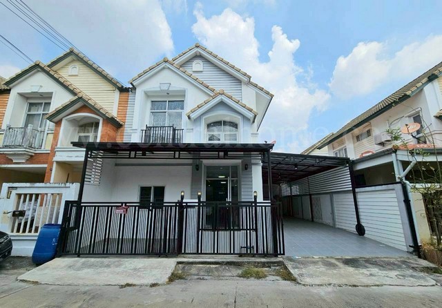 จองด่วน ทาวน์เฮ้าส์ บ้านวรางกูล รังสิต คลอง 3 ราคาถูกที่สุดในโครงการ