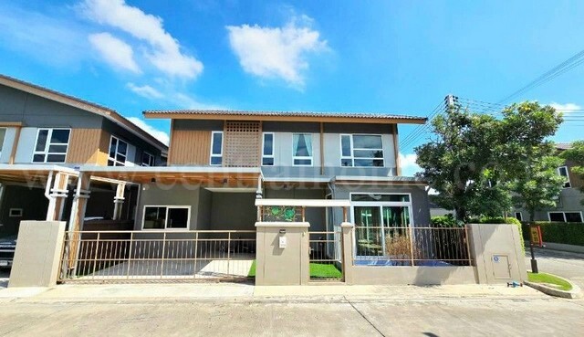 ลดราคา บ้านแฝด อณาสิริ ติวานนท์ - ศรีสมาน หลังมุม บ้านสวยทำเลดี