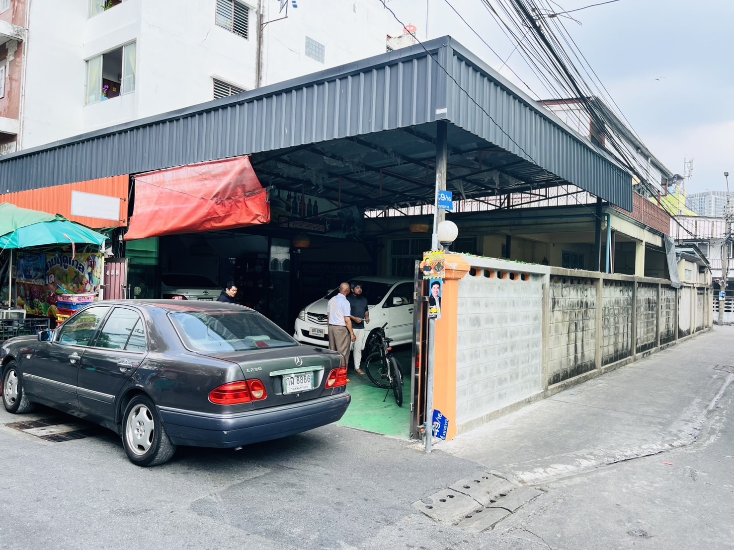 ขายบ้าน 2 ชั้น พร้อมที่ดิน ทำเลทอง สุขุมวิท 49 เขตวัฒนา กรุงเทพมหานคร 