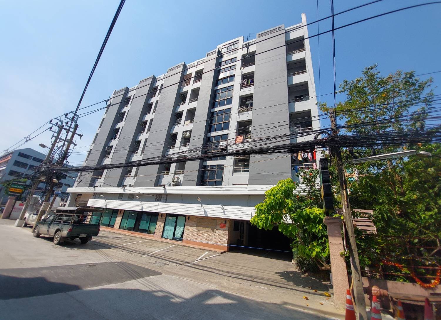บริการห้องพักรายเดือน  ย่านลาดพร้าว114  เอส.ที.เรสซิเด้นท์  (st. residence ซ.114 ถ.ลาดพร้าว)