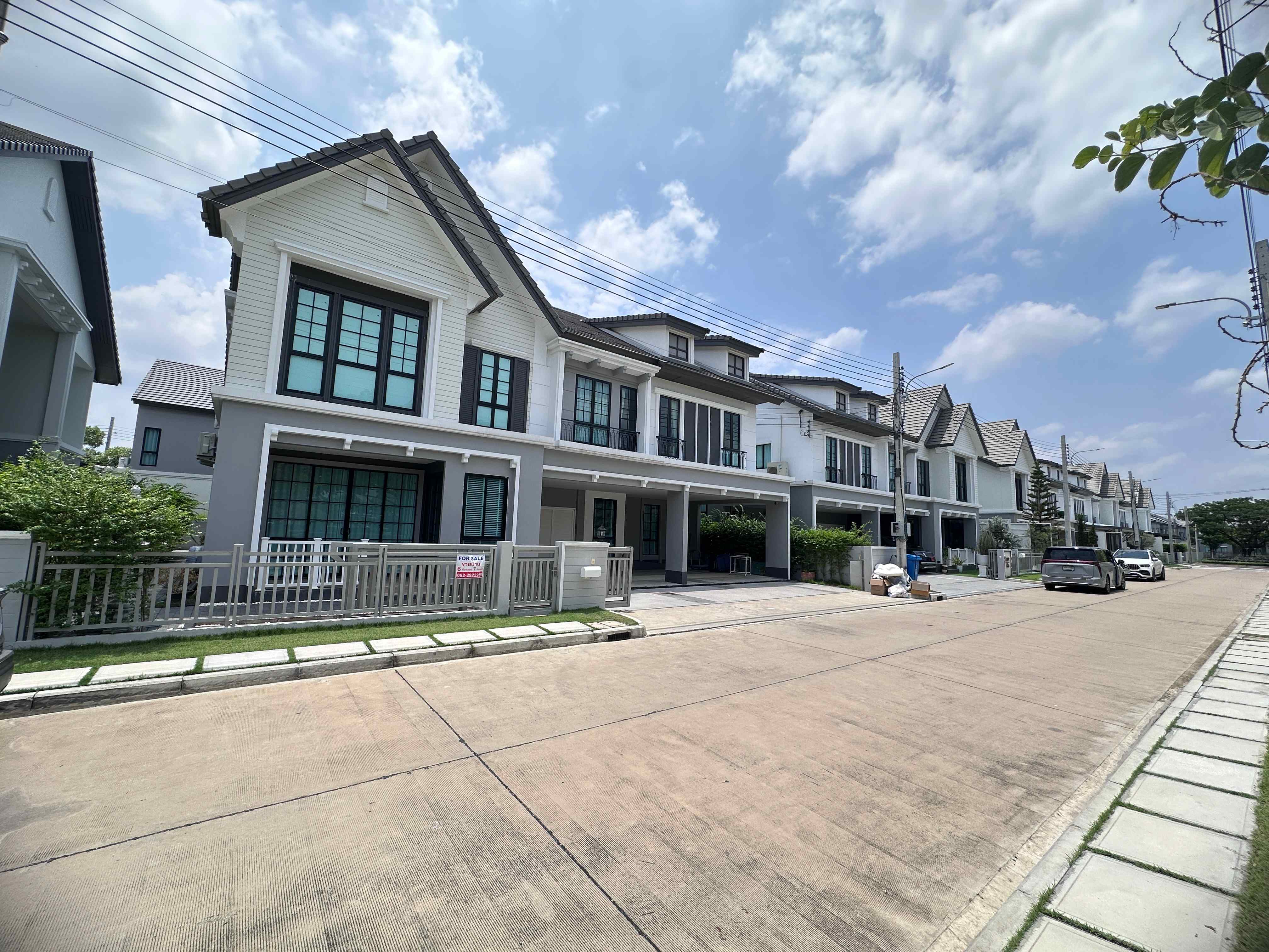 ขายบ้านหรู 2ชั้น โครงการหมู่บ้านบุราสิริ ปัญญาอินทรา เขตคลองสามวา กรุงเทพมหานคร