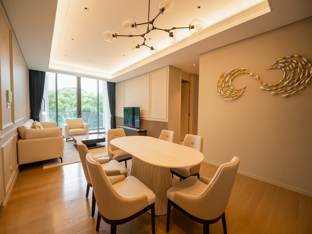 Exclusive Low Rise Residence at Baan Sindhorn For Rent and Sale