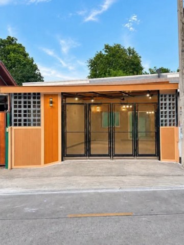 ขายบ้าน พื้นที่ 29 ตรว. 2นอน 1น้ำ รีโนเวทแล้ว บ้านสวย ทำเลดี ราคาเอื้อมถึง