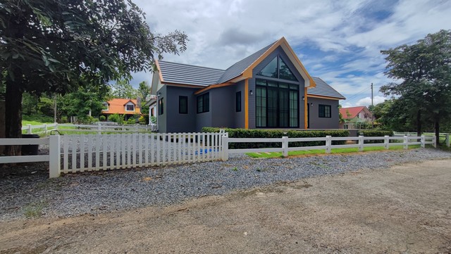 รีวีว Youtube บ้านเดี่ยวปากช่อง นครราชสีมา ชาเล่ต์ ฮิลล์ รีสอร์ต CHALET HILL Resort หมูสี ทำเลดีวิวสวยครบ